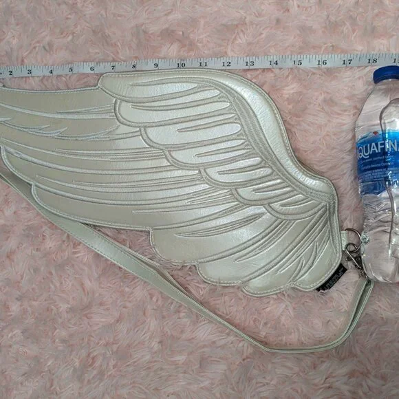 Fydelity Holographic Angel Wing Quiver Shoulder Bag - Picture 4 of 5